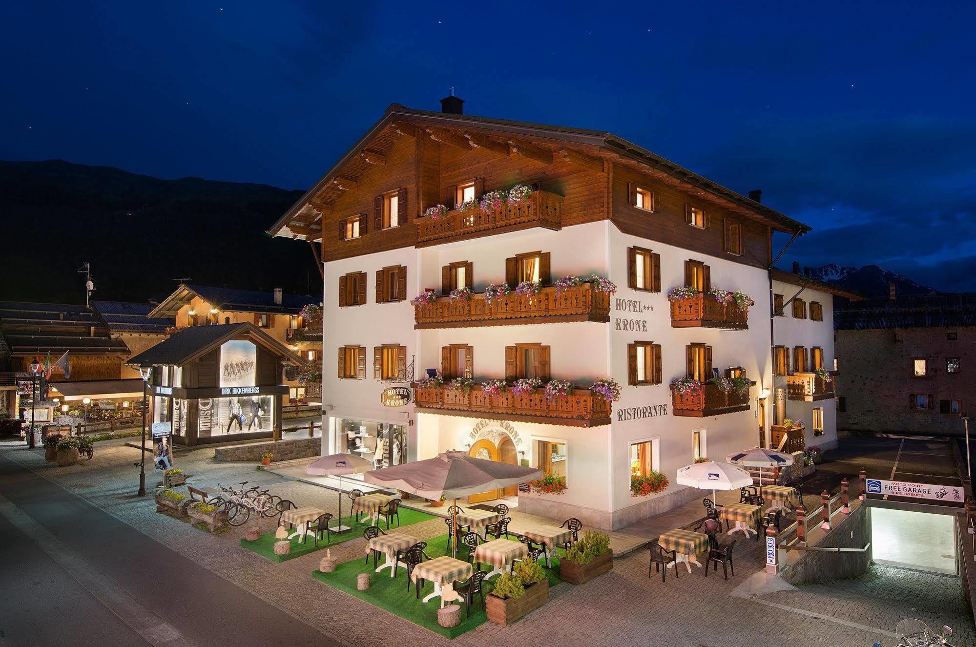 Hotel Krone Livigno Exterior photo